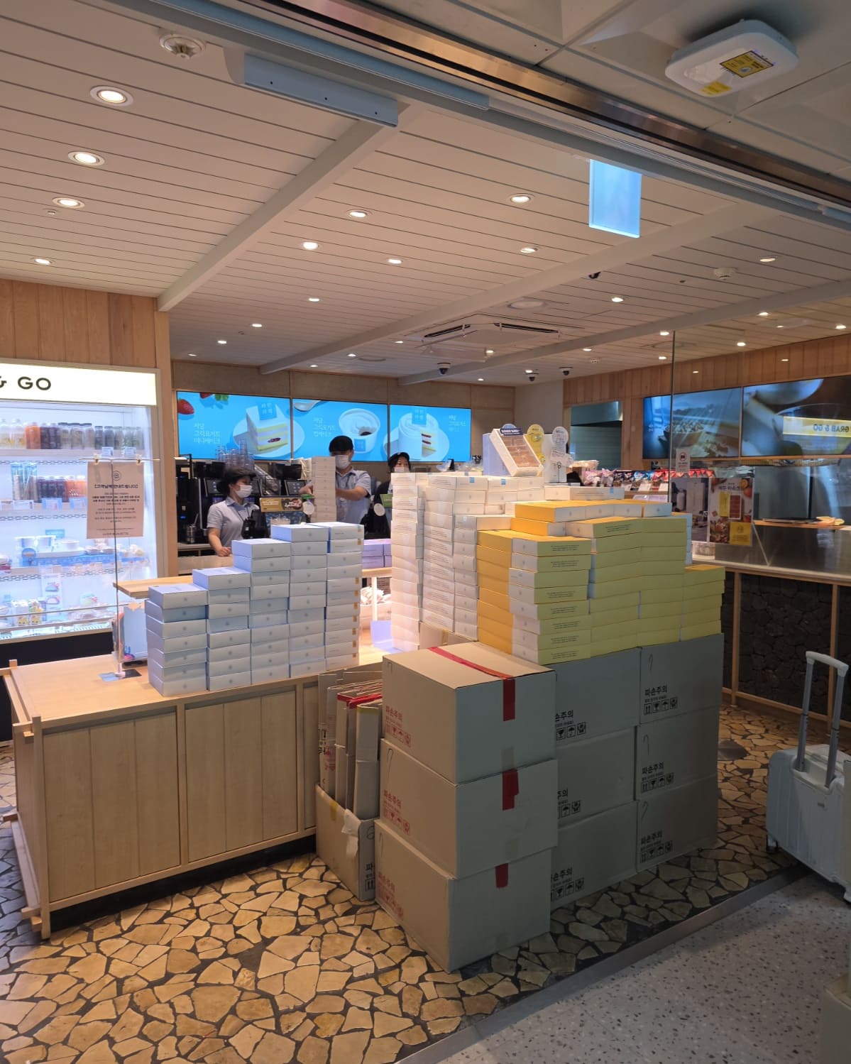 제주공항 파리바게뜨