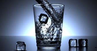 물 많이 마시는 습관이 바꾼 건강 변화