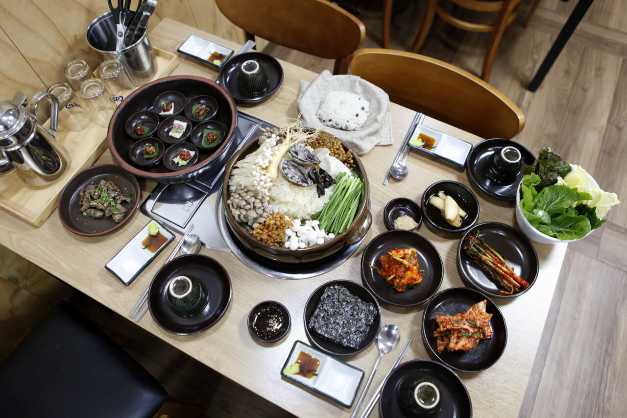 생방송오늘저녁 묵은지닭볶음탕 토종닭백숙 광주 맛집