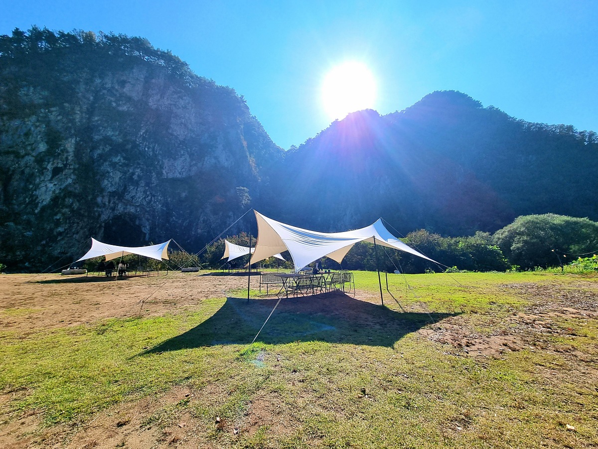 강원도 원주 가볼만한 곳&amp;#44; 블루리본 스톤크릭 카페: 수묵화 속 절벽&amp;#44; 로스팅 커피&amp;#44; 할인 정보