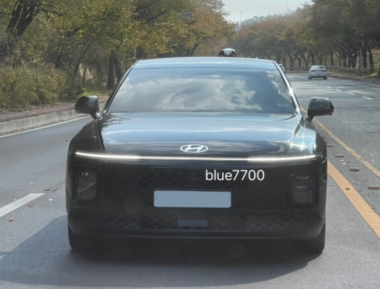 신형 그랜저 주행 영상