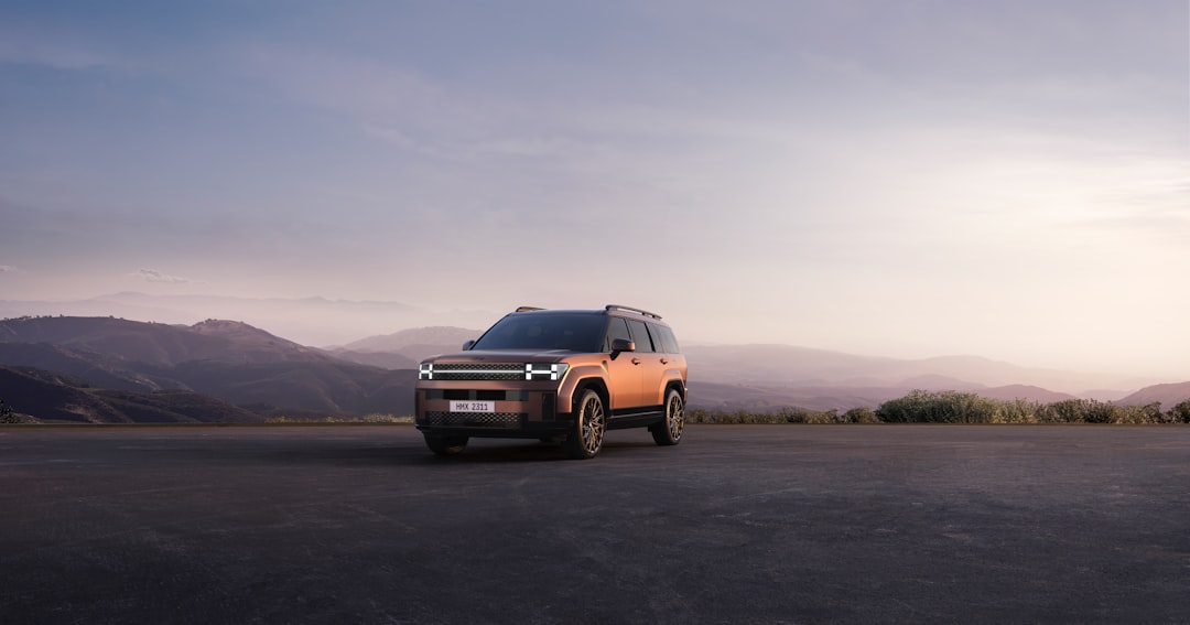 SUV