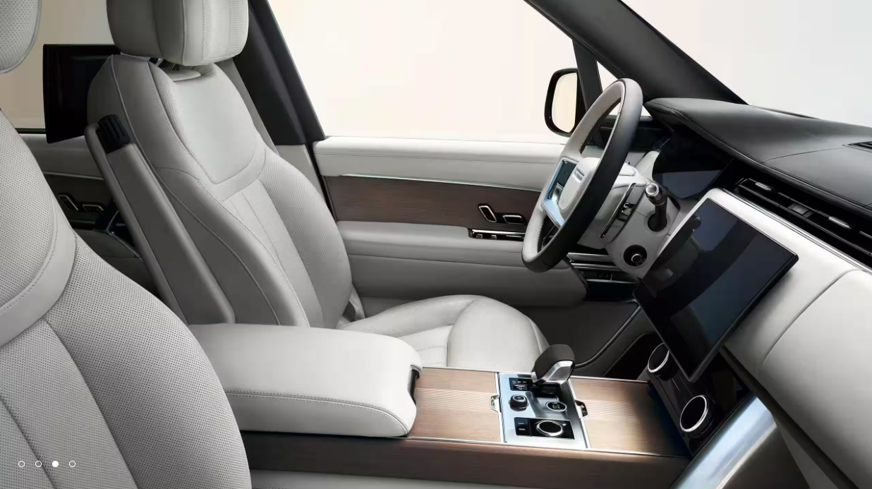 레인지로버 플러그인 하이브리드 내부 디자인