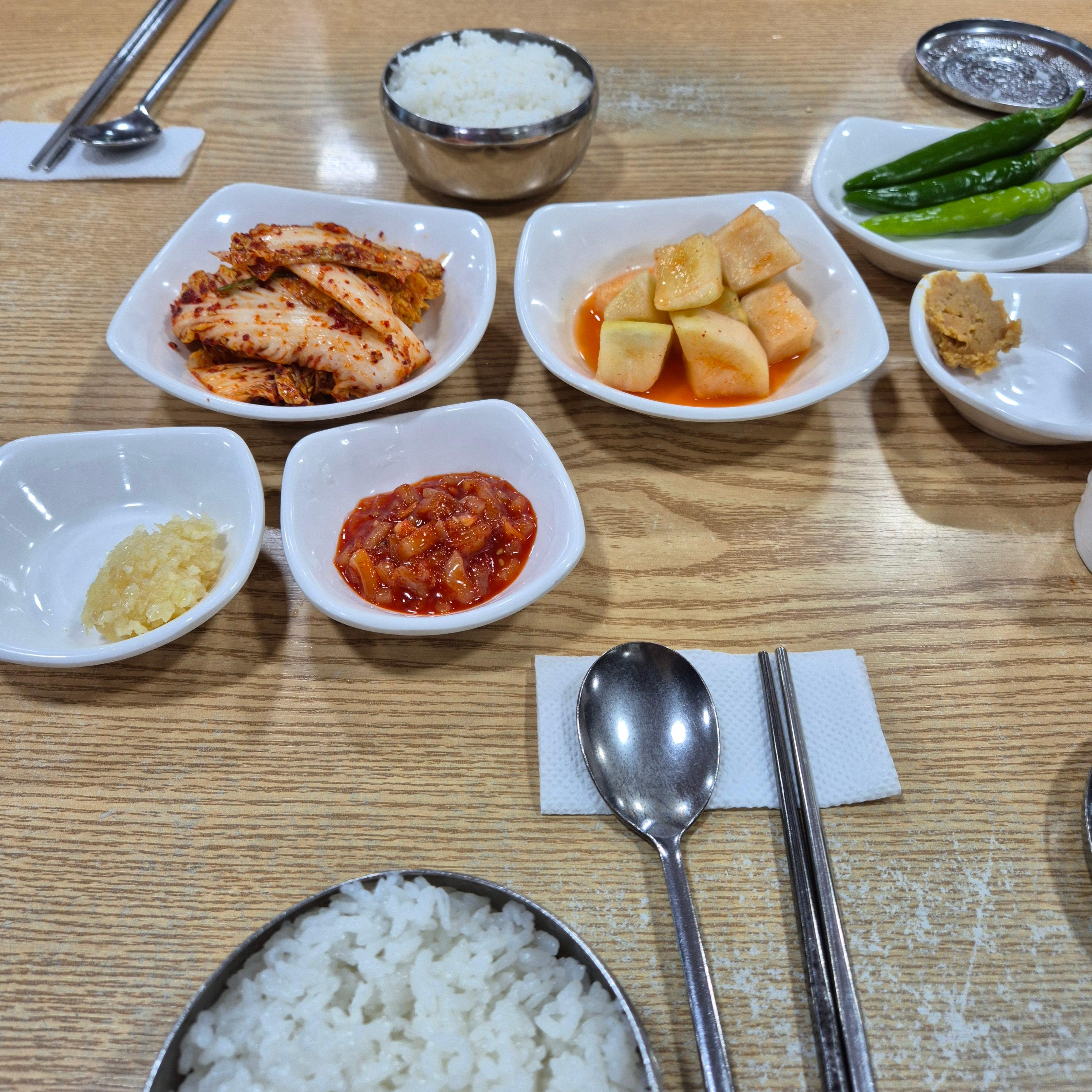 제주 우진해장국, 제주 해장국 맛집, 제주 전통음식, 우진해장국 위치, 제주도 맛집 추천, 제주 향토음식, 제주도 식도락