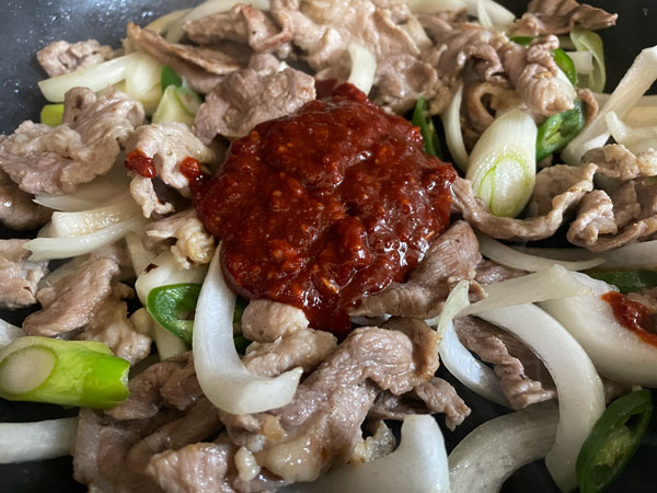 제육볶음 맛있게 만드는법 - 마지막에 양념 코팅