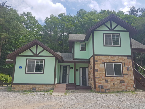 용현자연휴양림 연립동