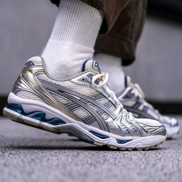 아식스 젤카야노