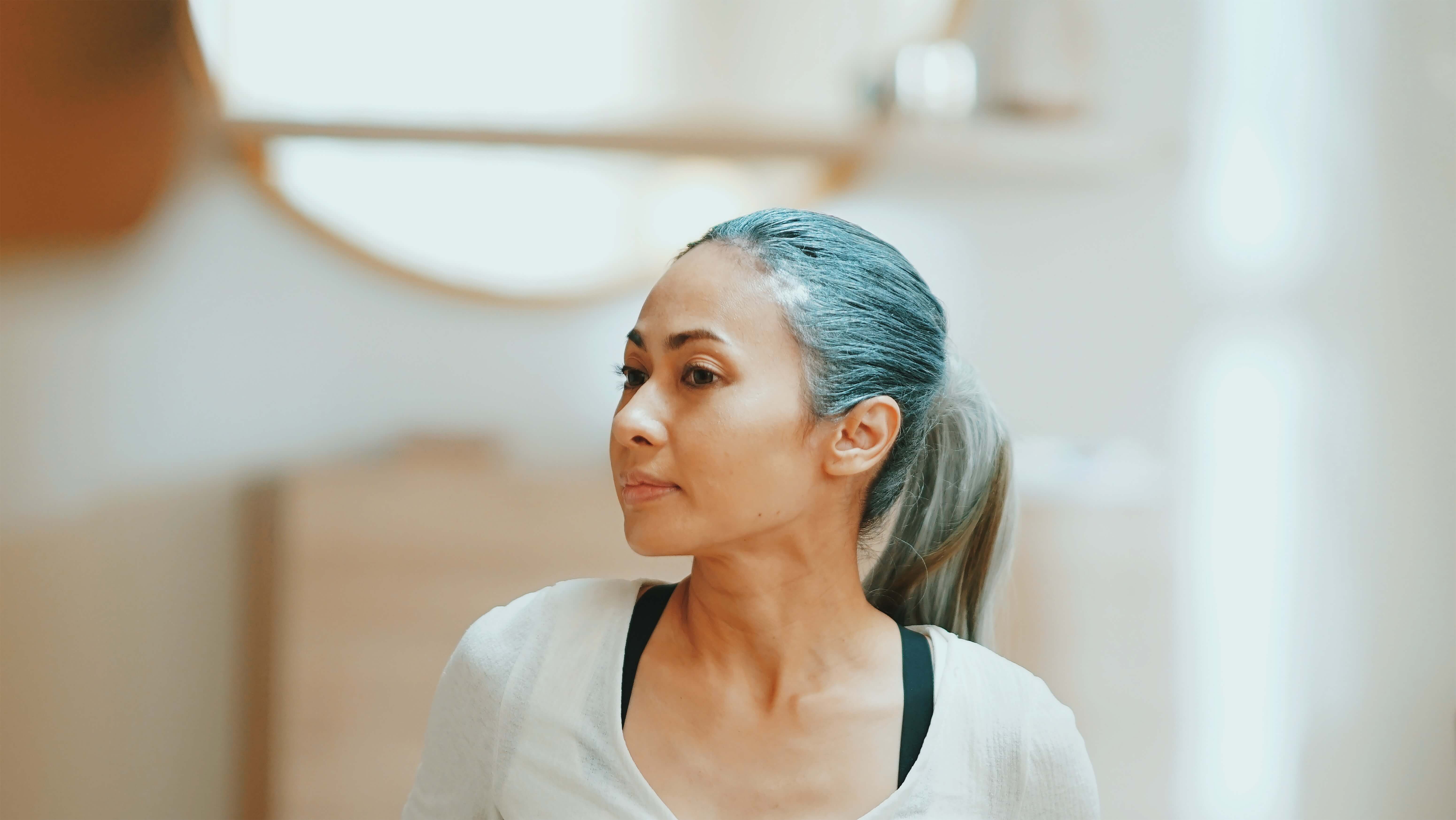 흰머리가 나는 이유 알아보기 - 셀프 염색약 추천