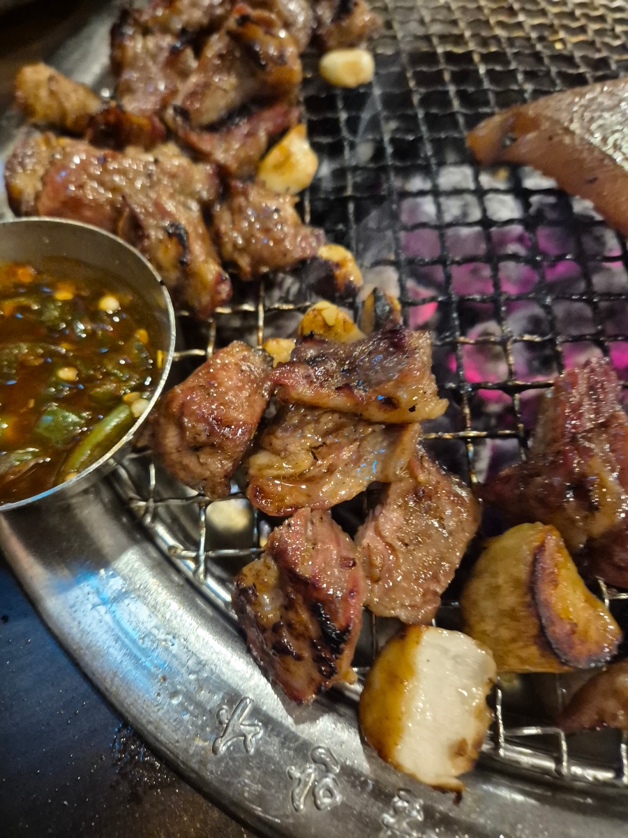 구미 산동 고기맛집 하늘돼지놀이방 있는 흑돼지집, 두툼한 목살 때문에 재방문한 곳