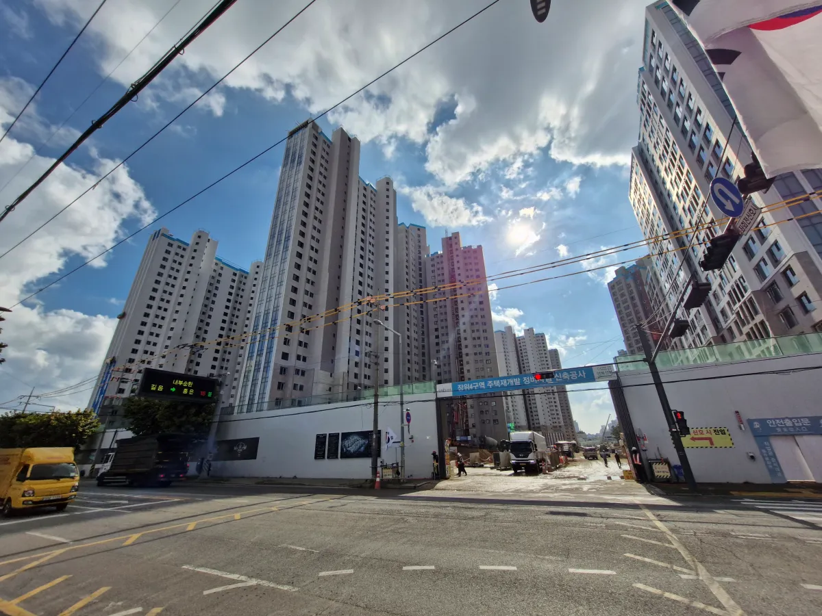 장위4구역-장위자이레디언트-공사중인-모습