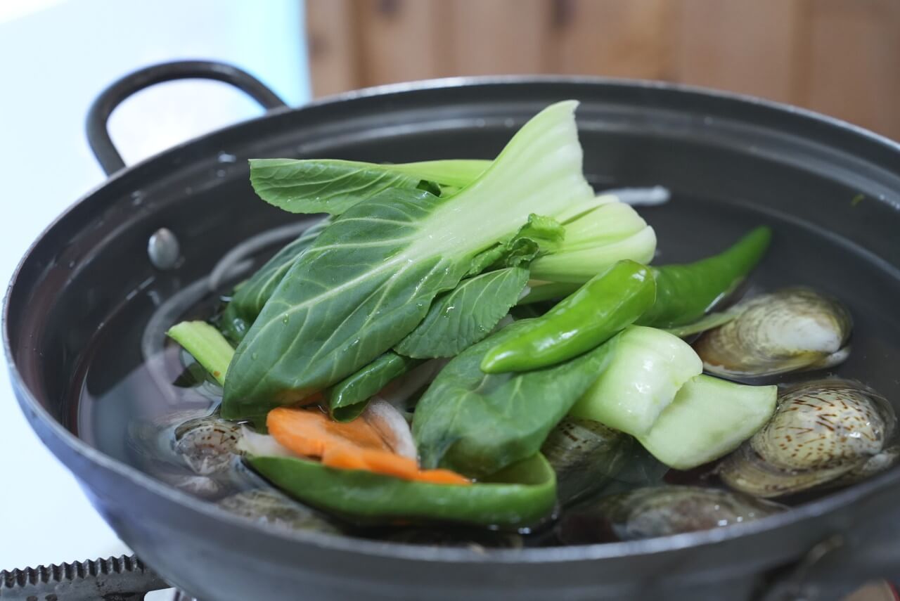 식객 허영만의 백반기행 298회 한그루의 부안 아름드리 밥상 백합정식 맛집 군산식당