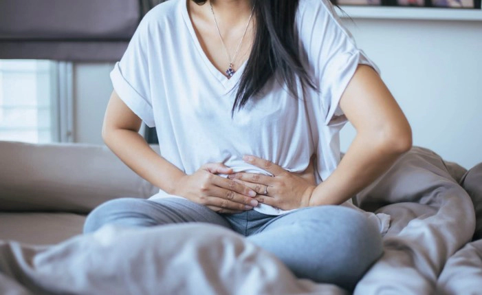 여자 왼쪽 아랫배 통증 원인 및 의심되는 병
