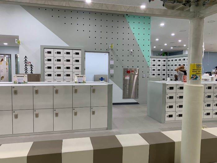 양평어린이건강놀이터 신발장과 물품보관함