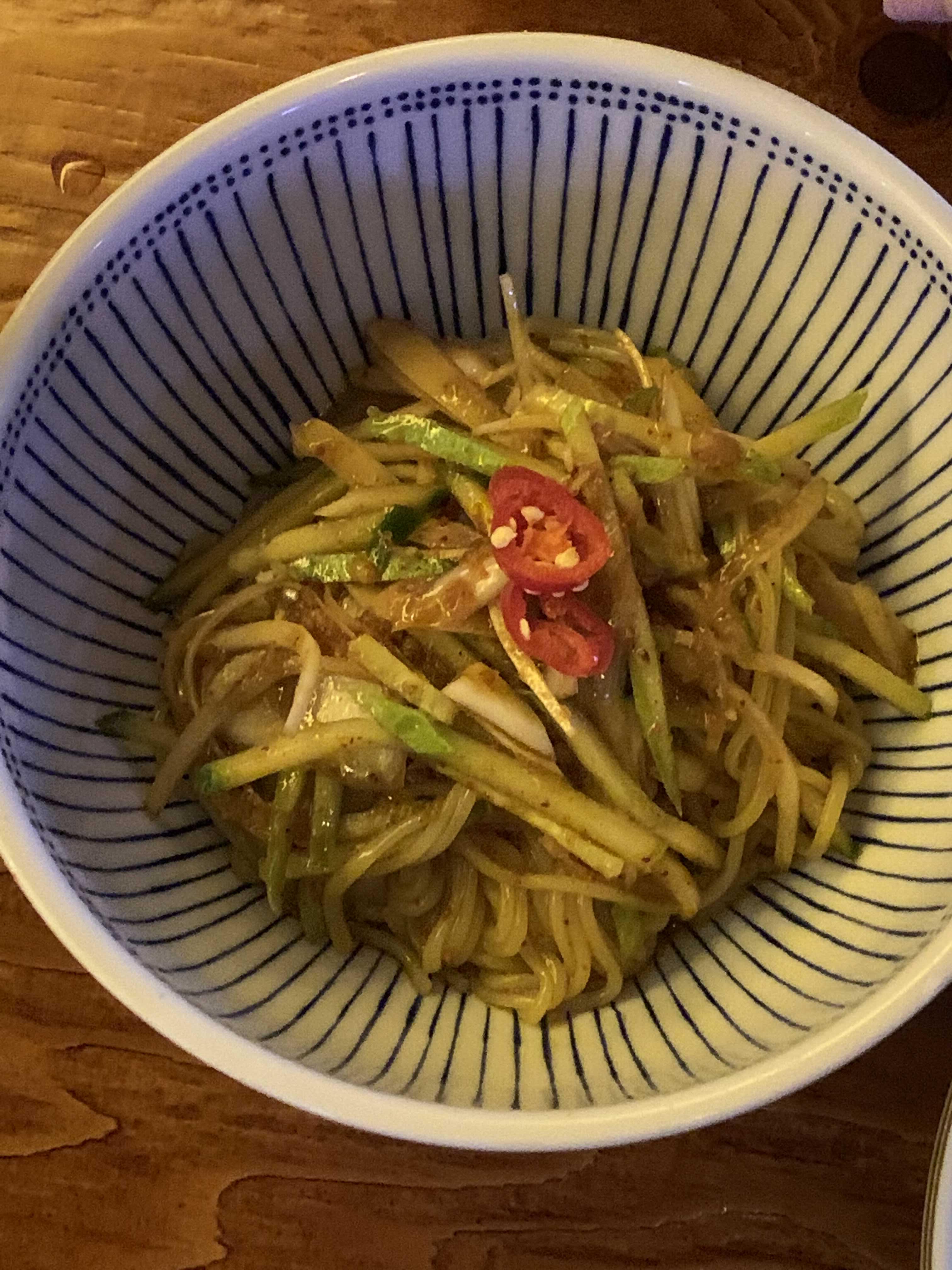 대림국수 온면 기본맛과 비빔면