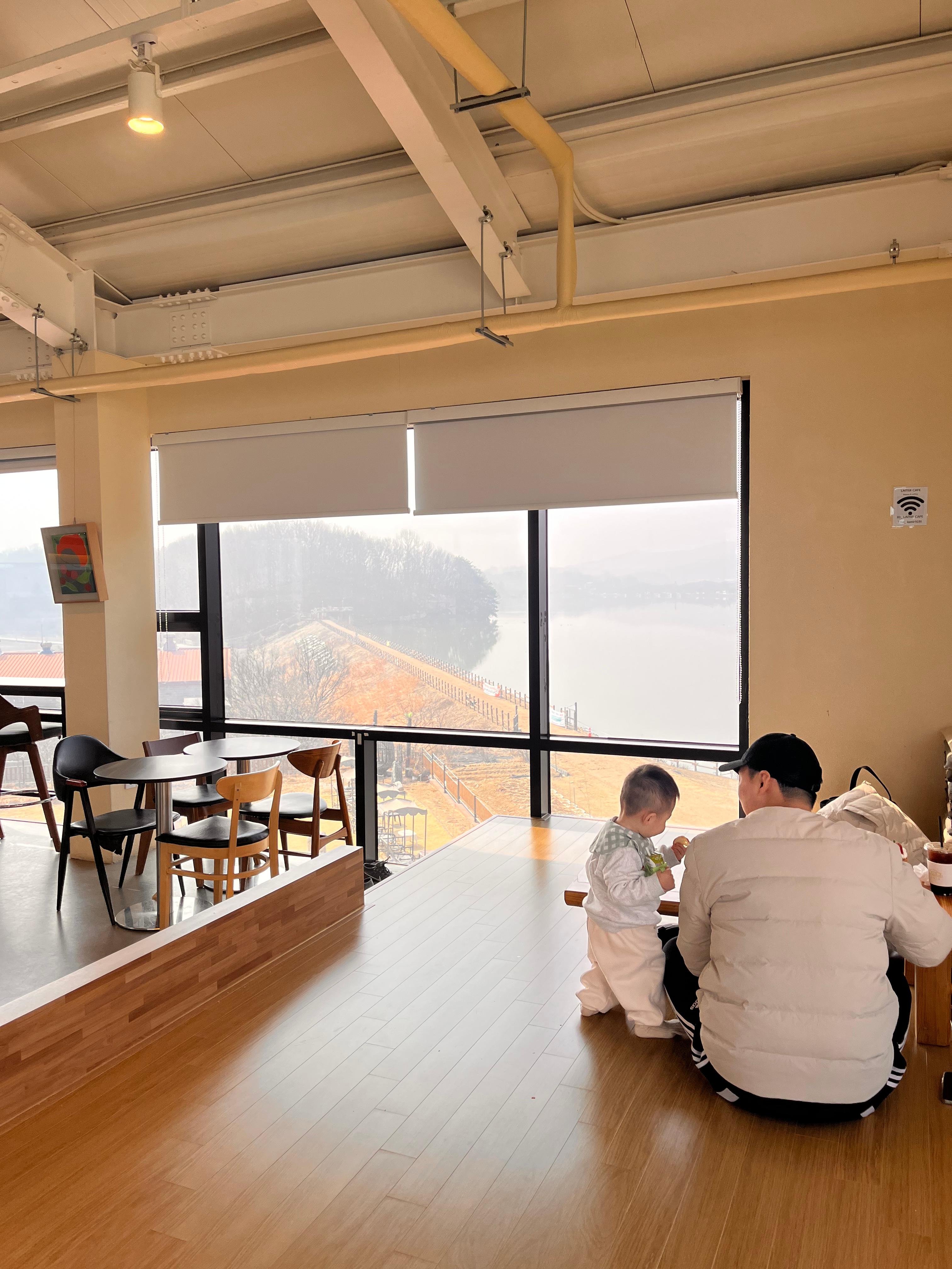 용인 대형 베이커리 카페 라미르