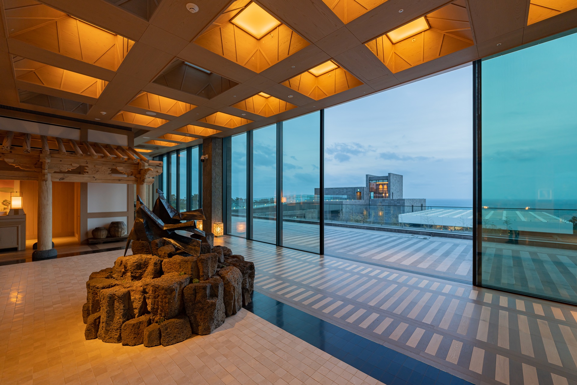 #JW메리어트 #JW메리어트제주 #JW메리어트제주리조트&스파 #범섬 #빌벤슬리 #서귀포호텔 #제주리조트 #제주메리어트 #제주여행 #제주호텔 #댄싱두루미 #더플라잉호그 #아일랜드키친