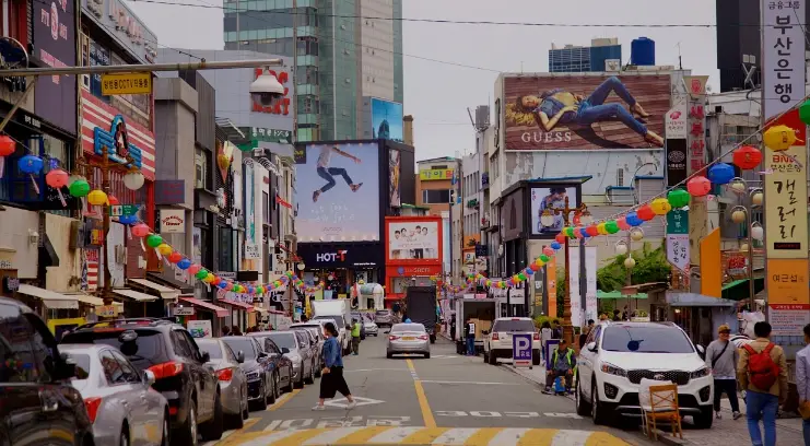 부산에서 인스타 감성 사진 찍는 방법, 놓치면 후회할 명소들