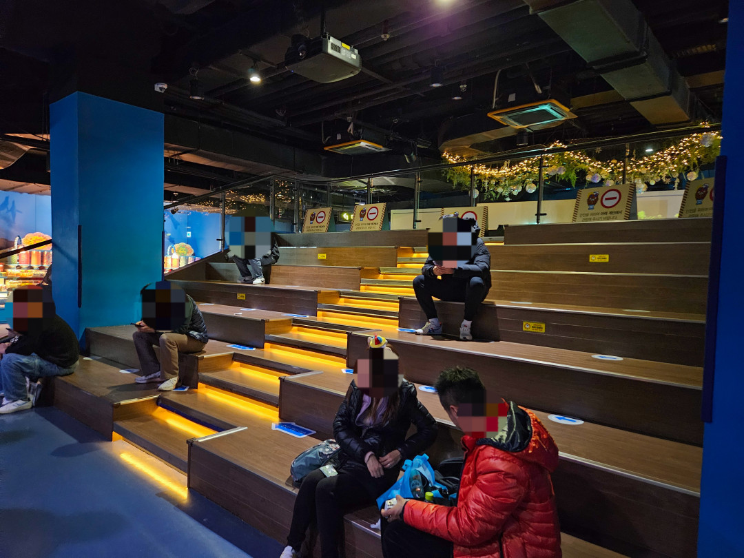 롯데월드 아쿠아리움 공연시간