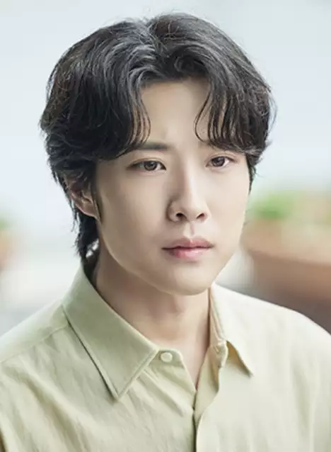 취하는 로맨스 윤민주