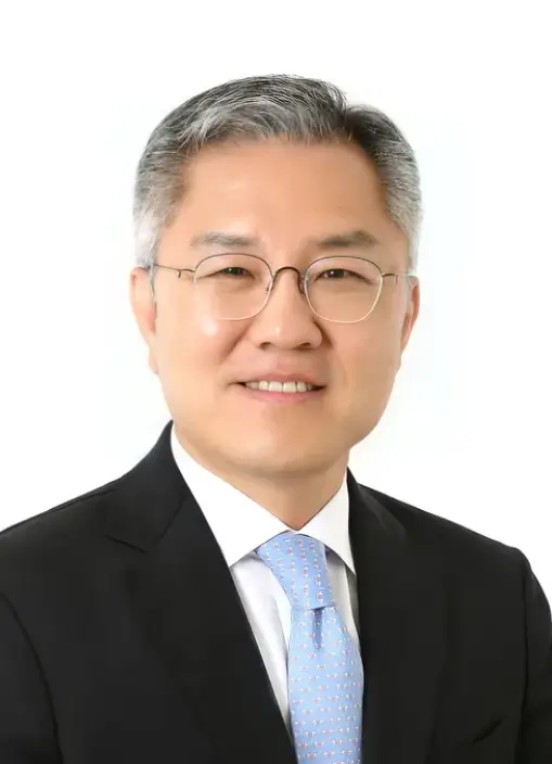 최강욱
