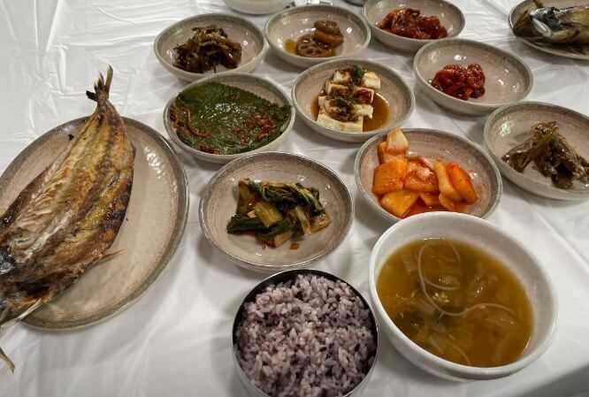 오늘N &amp;lt;할매 식당&amp;gt; 충남 서산 정겨운 밥상 &lsquo;쉼터식당&rsquo; 허영만 백반기행도 다녀간 진짜 집밥 맛집