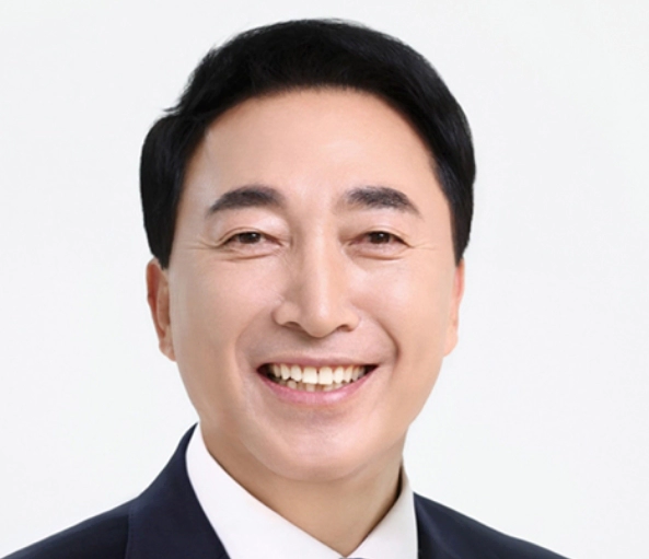 박수현 국회의원 프로필 나이 고향 학력 지역구