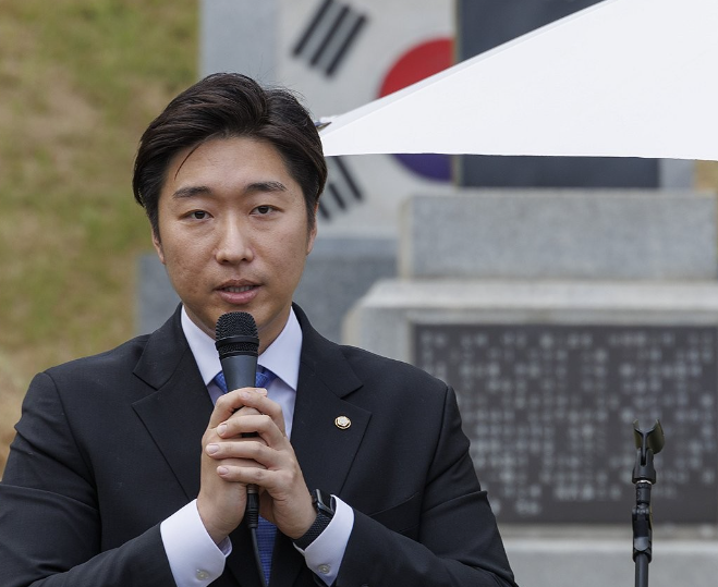 김용만 국회의원