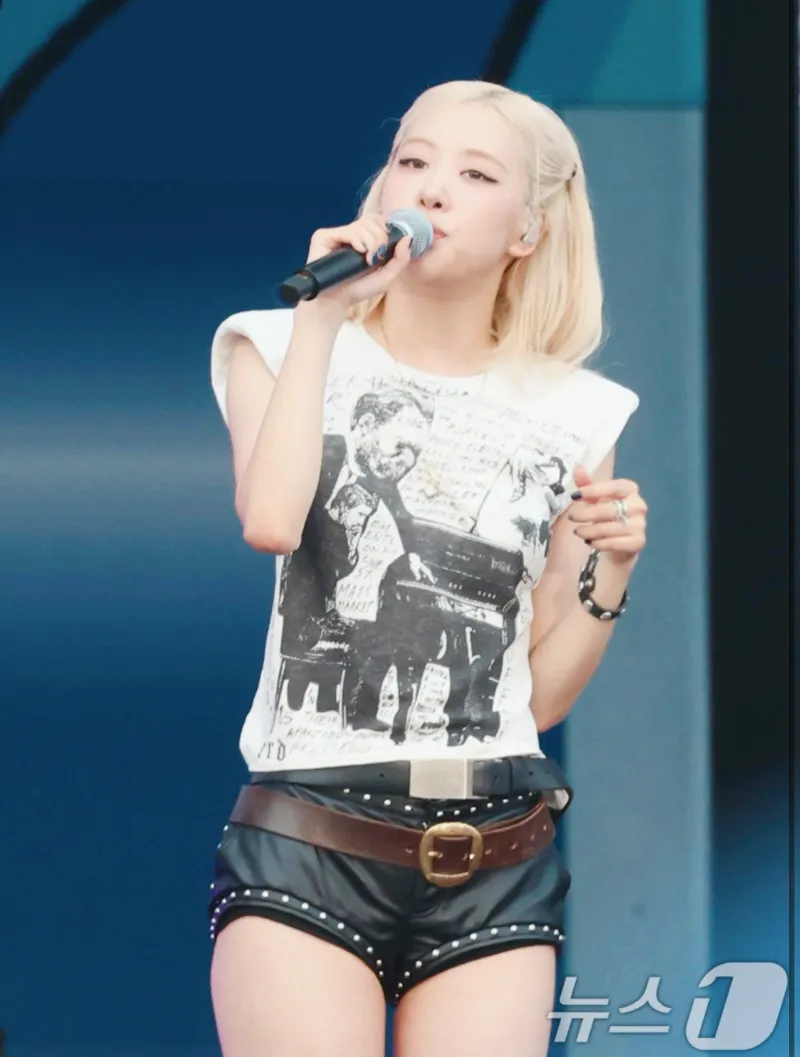 싸이흠뻑쑈2025, 싸이콘서트, 싸이흠뻑쑈후기, 싸이흠뻑쑈중반리뷰, 싸이흠뻑쑈게스트, 지드래곤흠뻑쑈, 로제흠뻑쑈, 제이홉흠뻑쑈, 손흥민흠뻑쑈, 아이유흠뻑쑈, 크러쉬흠뻑쑈, 에스파흠뻑쑈, 지코흠뻑쑈, 세븐틴흠뻑쑈, 마마무흠뻑쑈, 잔나비흠뻑쑈, 화사흠뻑쑈, 싸이흠뻑쑈일정, 싸이흠뻑쑈투어, 싸이흠뻑쑈남은공연, 싸이흠뻑쑈티켓팅, 싸이흠뻑쑈예매팁, 싸이흠뻑쑈준비물, 싸이워터콘서트, 싸이콘서트2025, 싸이흠뻑쑈대구, 싸이흠뻑쑈수원, 싸이흠뻑쑈부산, 싸이흠뻑쑈광주, 싸이흠뻑쑈게스트라인업, 싸이흠뻑쑈레전드무대, 싸이여름콘서트, 싸이흠뻑쑈직캠, 싸이흠뻑쑈리뷰, 싸이콘서트후기