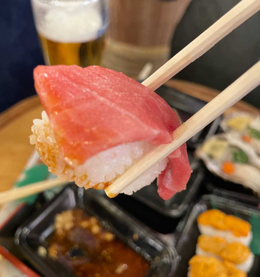 니시키 시장 참치초밥 한점