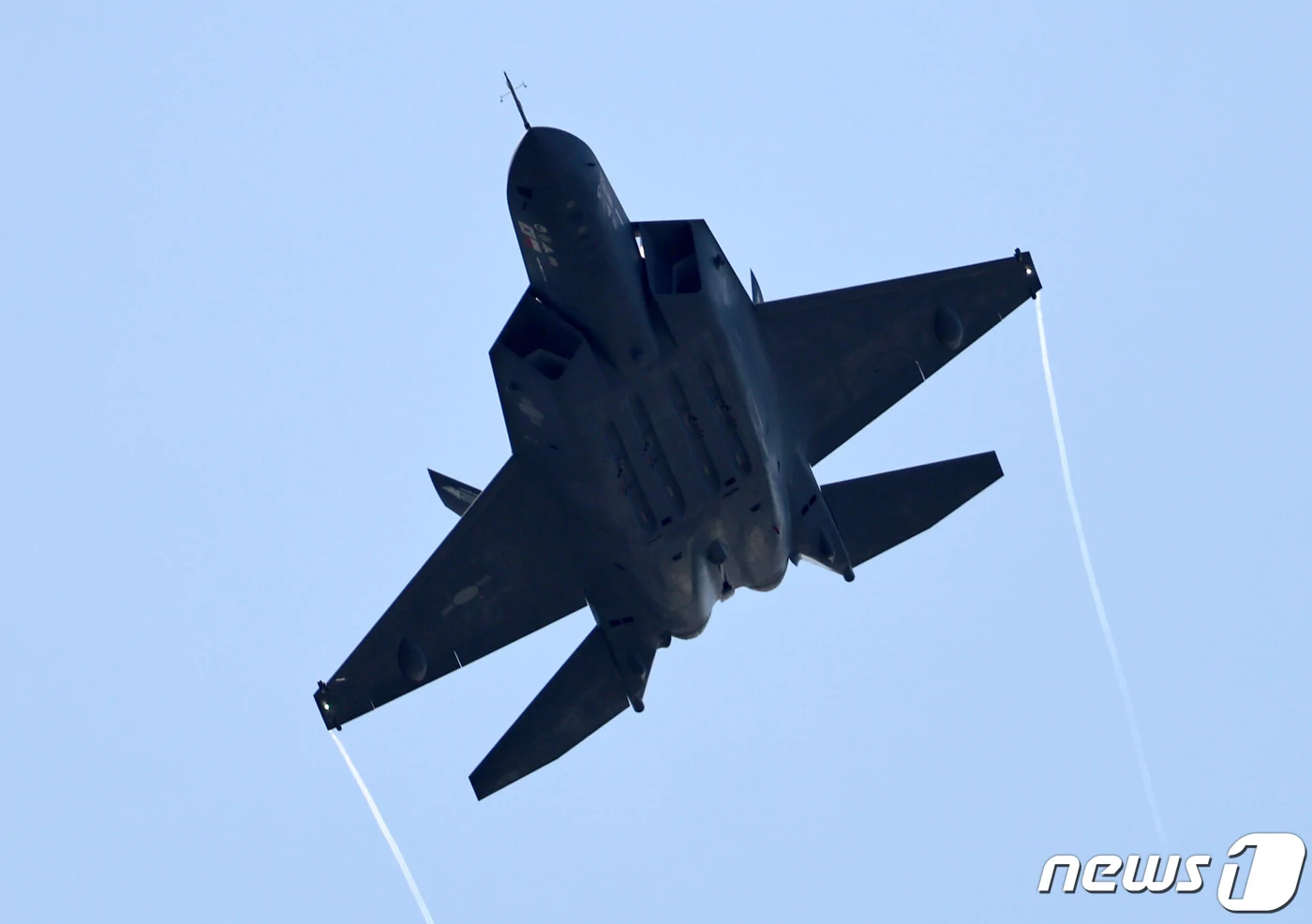 정부, KF-21 인니 분담금 1조원 삭감 수용 가닥...&quot;미납 지속시 전력화 영향&quot;