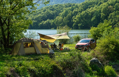 벚꽃과 함께하는 힐링 캠핑 &amp; 글램핑 명소