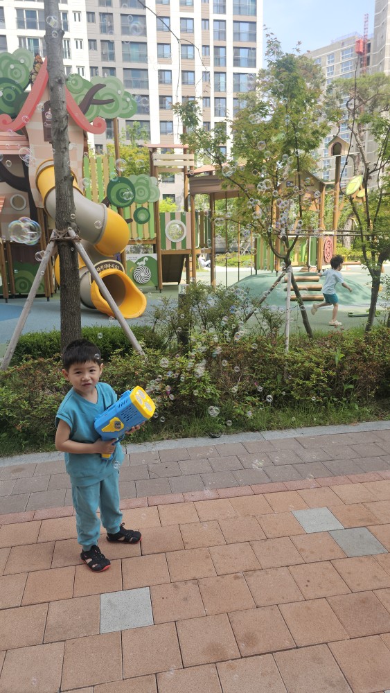 흔한남매 버블건 레이저버블비2 으뜸 대형 자동버블건