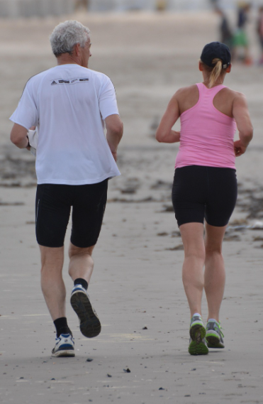 슬로우조깅 앞발