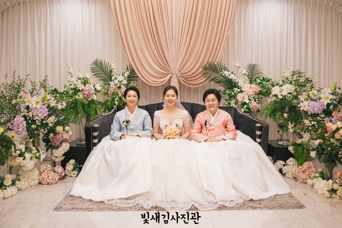 수원 디에스컨벤션 본식스냅 촬영 후기 12