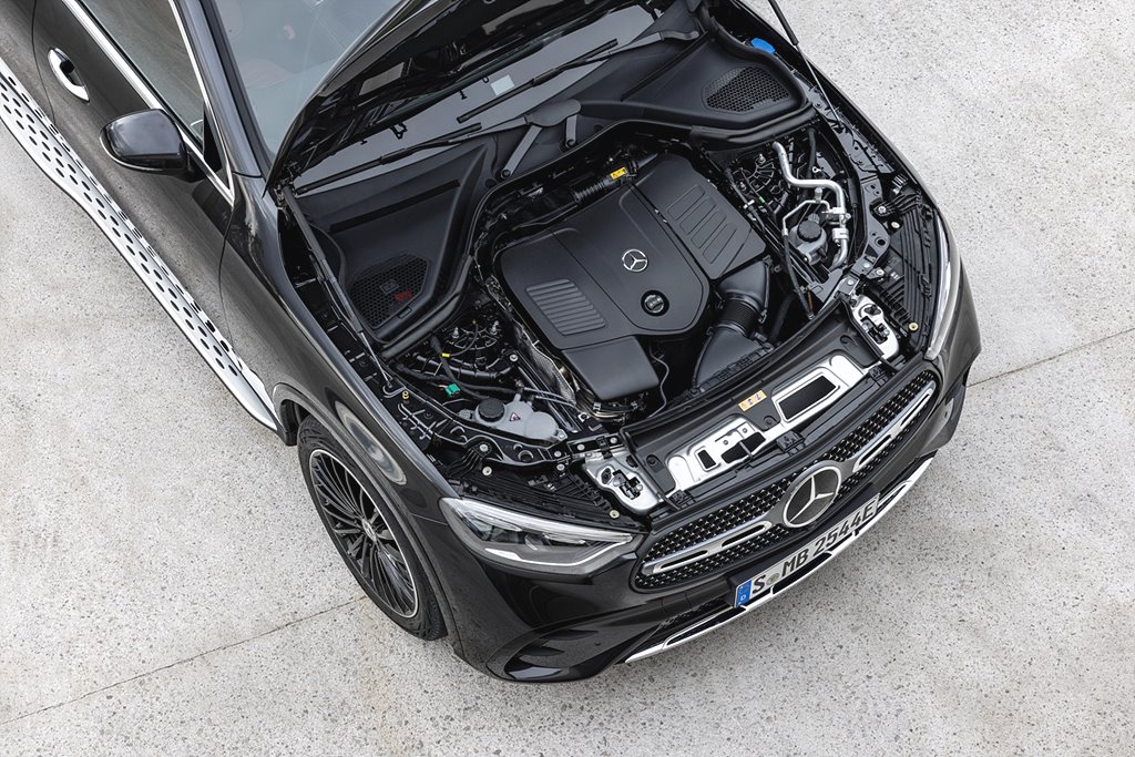벤츠 GLC 쿠페 풀체인지 가격 제원 정보(300 4matic)