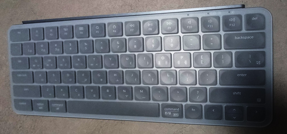 휴대용-블루투스-키보드-키크론B1PRO-스페이스그레이-색상-제품-이미지