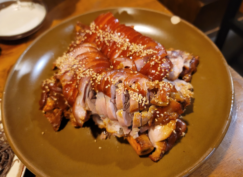 가장맛있는족발 앞발