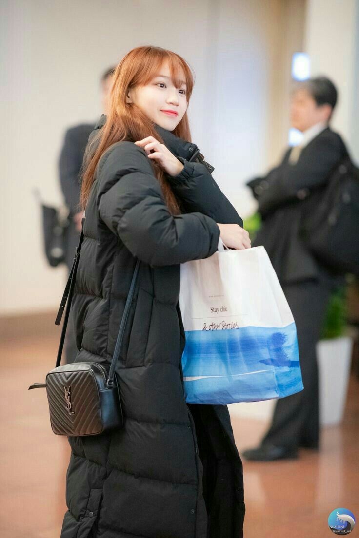 김채원 사진 모음 김채원 사진 모음