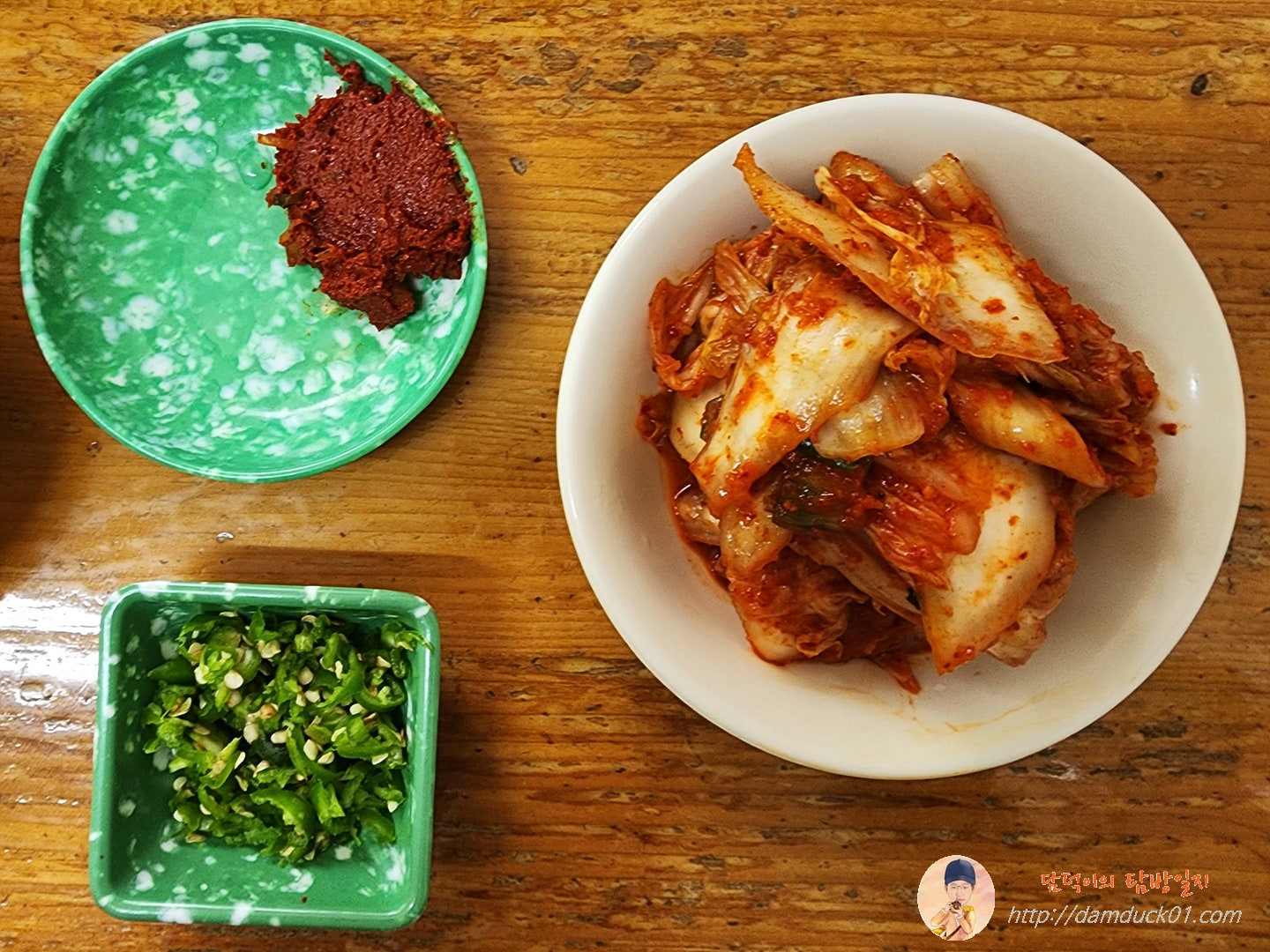 강서손칼국수 기본 반찬