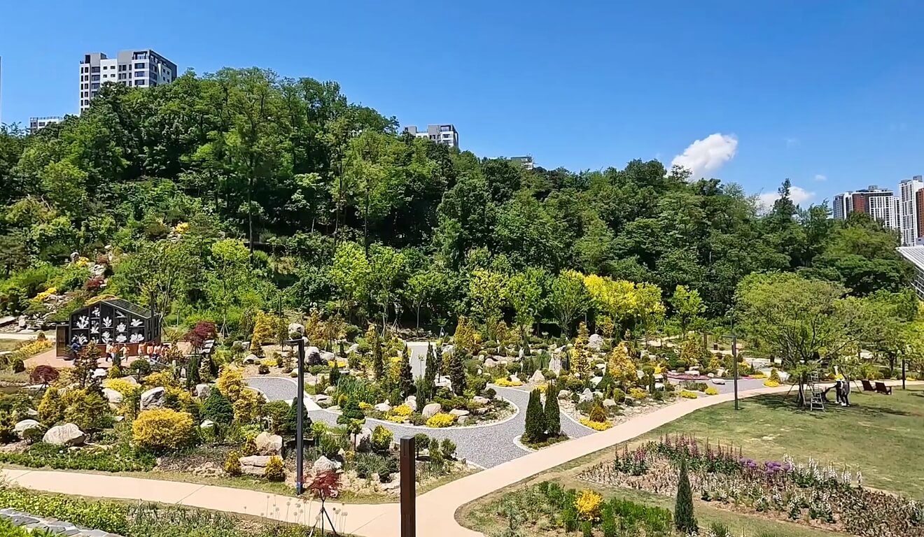 영흥수목원