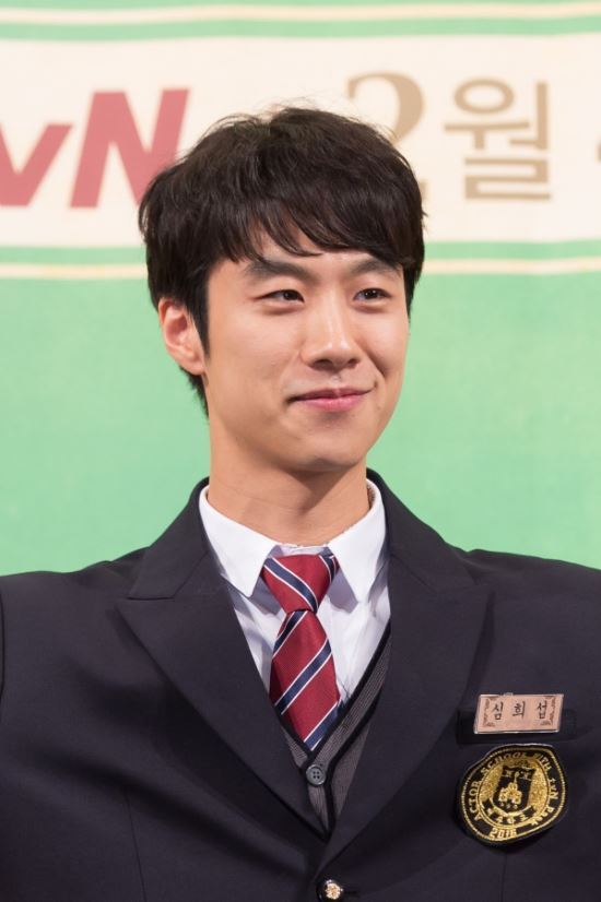 심희섭 나이 프로필 키 결혼 화보 출연 드라마 영화 과거 변호인 인스타
