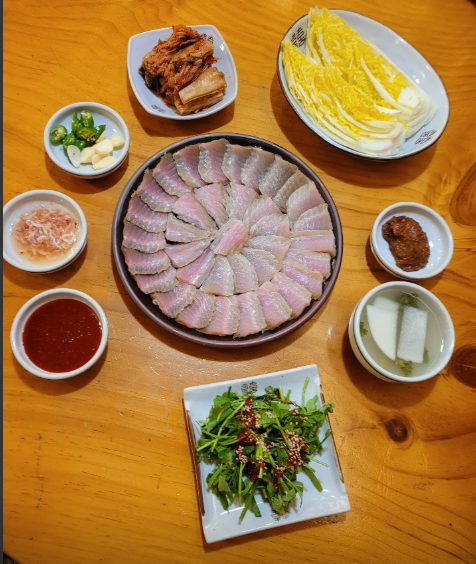 홍탁 대표 메뉴