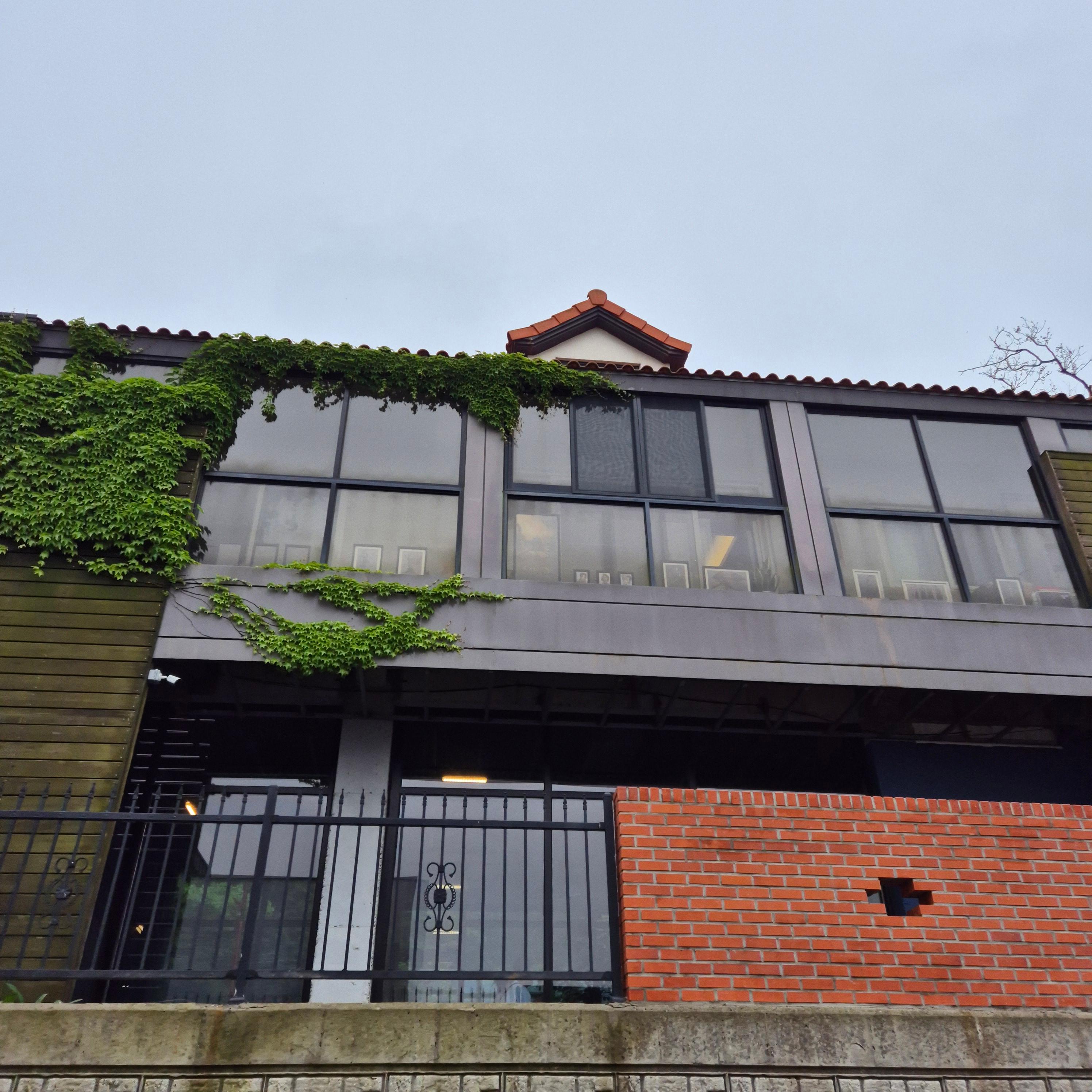 카페일층, 김포 석모리카페, 디저트맛집, 카페일층,김포카페,석모리카페,김포디저트카페,초콜릿퐁당맛집,돼지감자아이스크림,김포감성카페,숲뷰카페,카페일층후기,김포데이트코스,김포숨은맛집