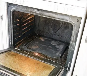 오븐 기름때 베이킹파우더 반죽 팩으로 관리하는 요령_2