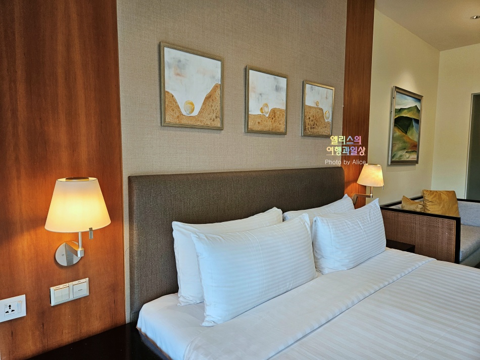 호텔 샹그릴라 탄중아루 코타키나발루 탄중 윙 씨 뷰 룸 (킹베드) 솔직 후기