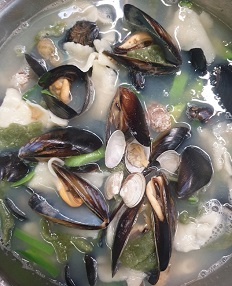 해물칼국수