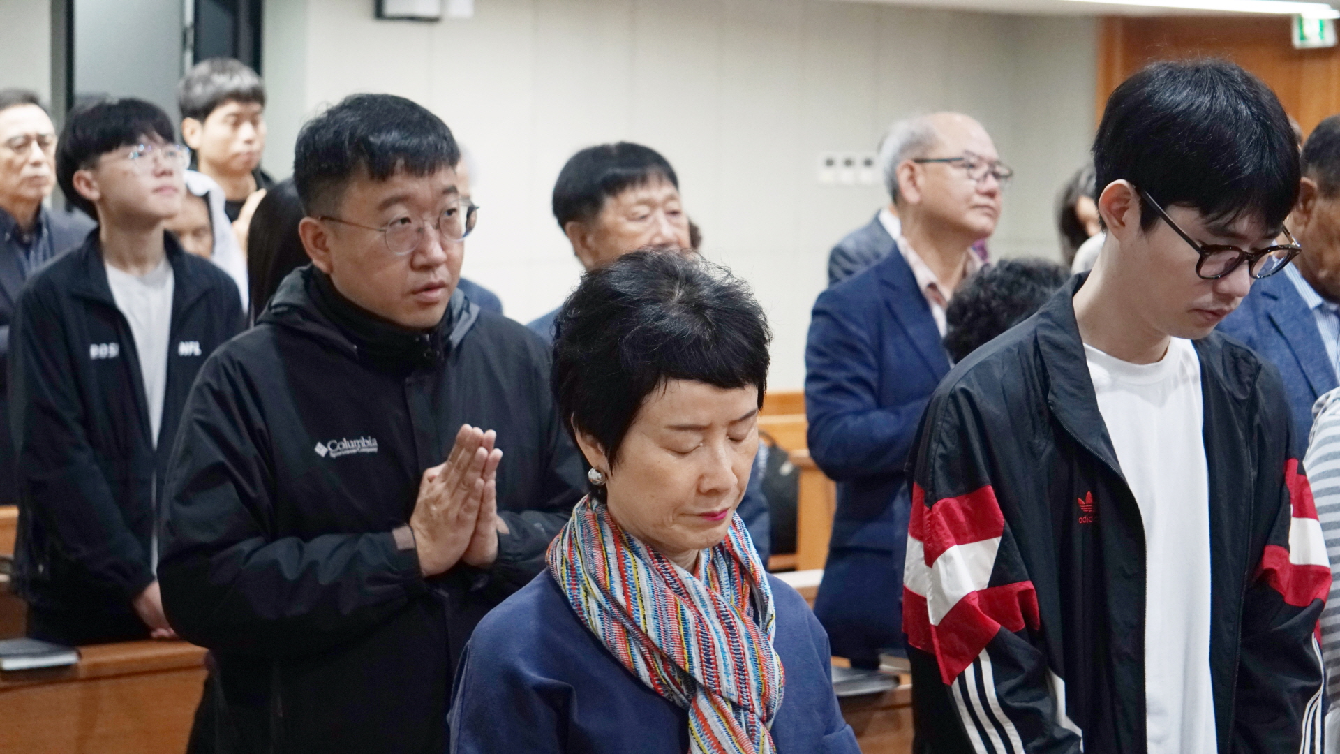 img.jpg?credential=yqXZFxpELC7KVnFOS48yl