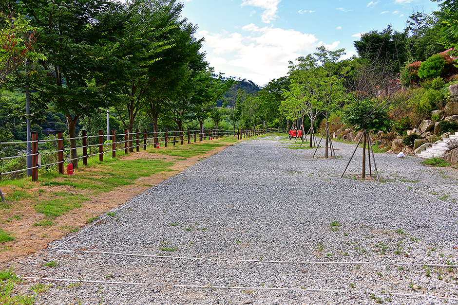섬진강 마실캠핑장