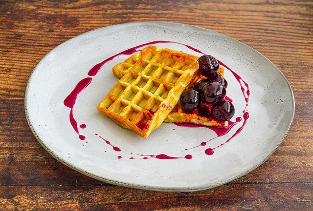 Compote_on_waffles