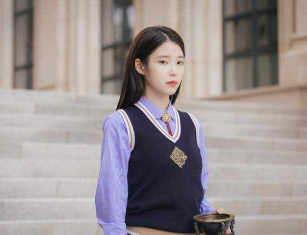 아이유 나이 프로필 드라마 '21세기 대군부인' 변우석 케미, 이종석 근황 총정리